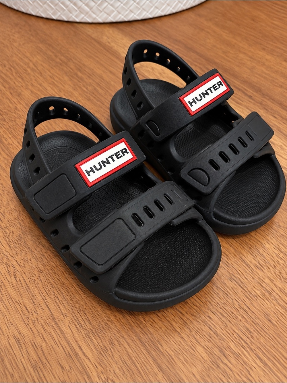 Hunter Black Kids' Open-Toe Sandals